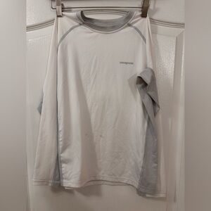 Patagonia SPF rashguard long sleeve shirt